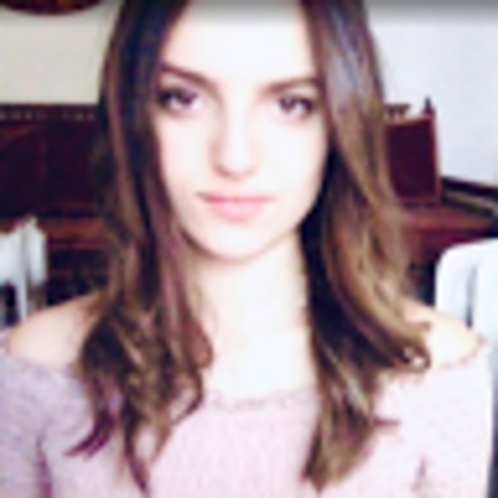 Meet your Posher, Sophia-elise